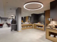 유로스타 포르토 센트로 카르도자스 광장 주변 호텔