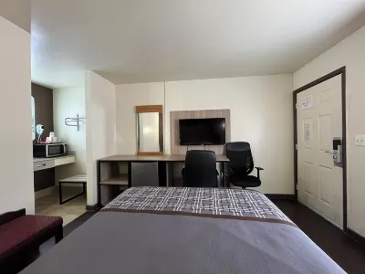 Budget Inn by OYO Nassawadox Hwy 13 فنادق في Wachapreague