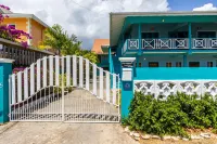 Restorations Tobago - Shin Nest - Завтрак