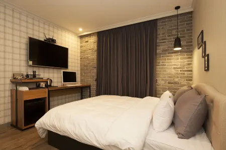 Hotel Gray Отели в г. Чханвон