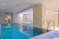 Outlet Hotel Polgár - Pools