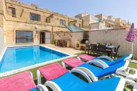 Ta Debora 3 Bedroom Villa with Private Pool Hotels in Xaghra