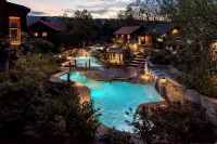 Georgian Bay Hotel, Trademark Collection by Wyndham - Pools
