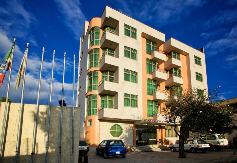 hotel overview picture