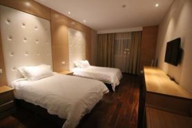 Menoir Dorsett Madrid Leganés
