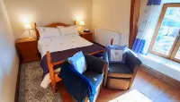 La Cloue B&B Hotels in Mayenne