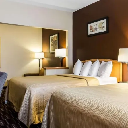 Quality Suites Near West Acres
