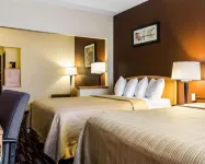 Quality Suites Near West Acres