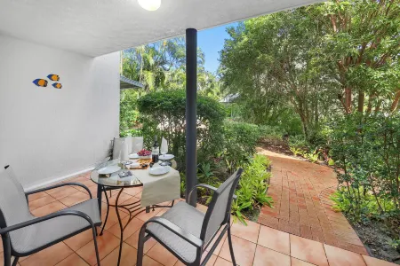 Chez Noosa Holiday Apartments