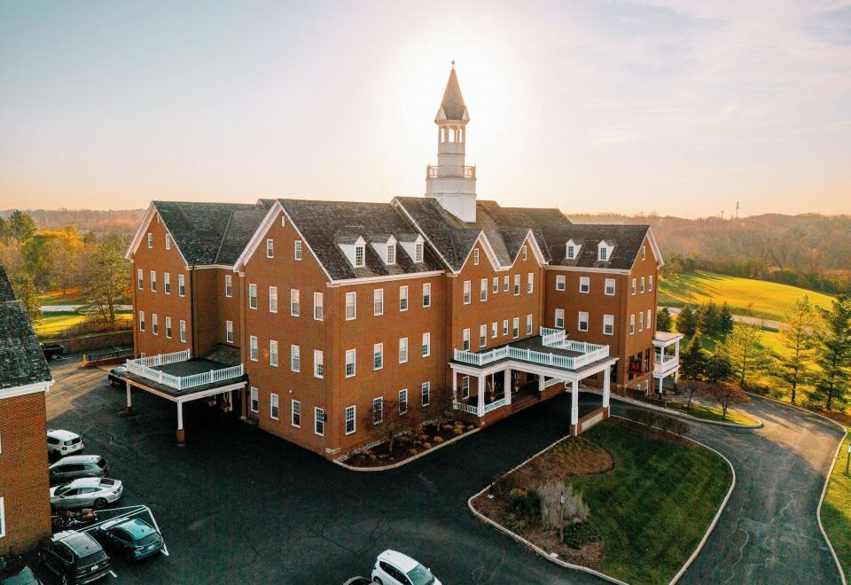 hotel overview picture