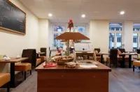 PrivatHotel Probst - breakfast