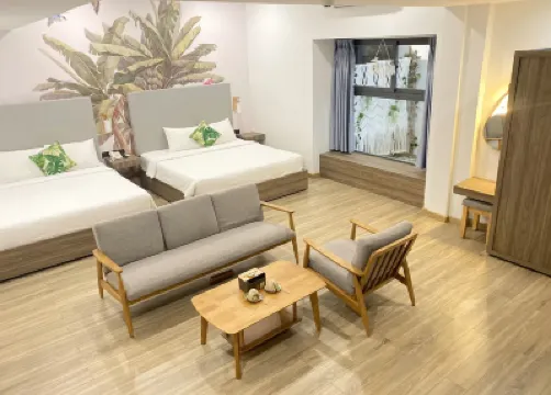 Green Oasis Hotel - Tuy Hòa Phú Yên Các khách sạn gần Đài phun nước 3 con sò