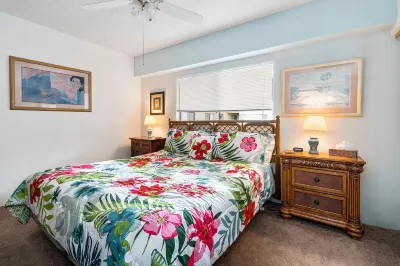 Kona Plaza#402