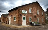 The Farm Burscough Hotel dekat Edge Hill University