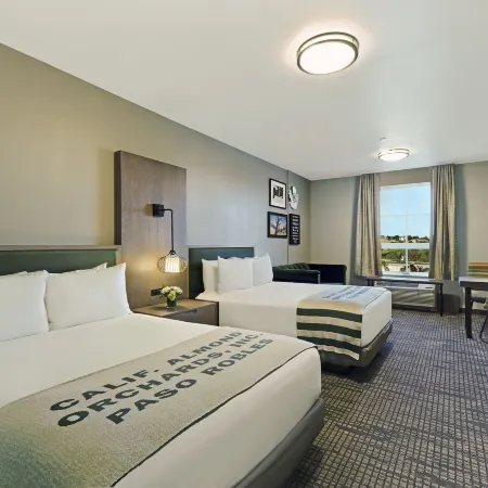 Oxford Suites Paso Robles