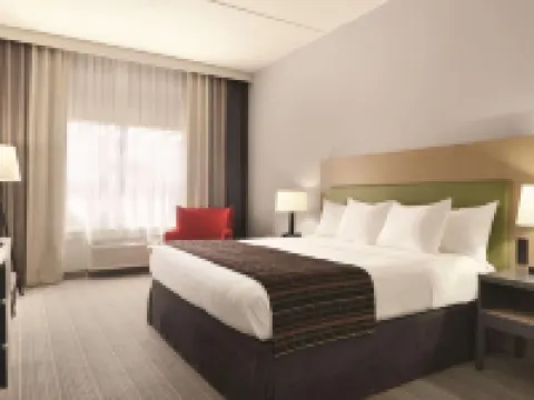 Country Inn & Suites by Radisson, Coralville, IA Hotels in Johnson County