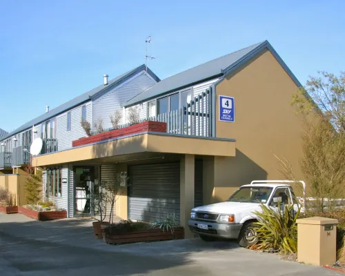 Sherborne Motor Lodge Hotels near Edgeware