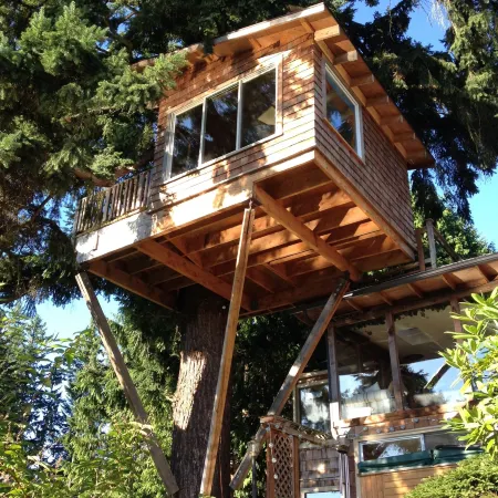 Cottage Lake Bed and Breakfast