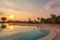 Emburara Farm Lodge - Pools