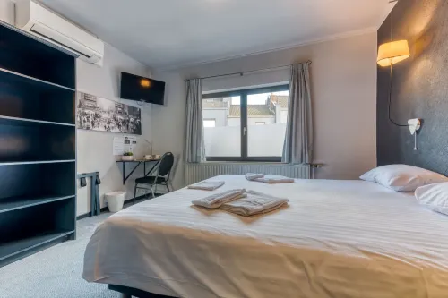 Hôtel de la Gare Hotels in Herve