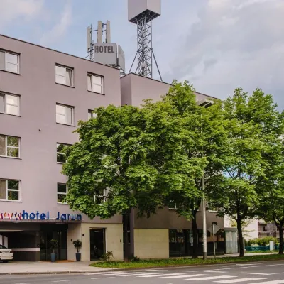 Hotel Jarun Hotels near Arena Shopping Centre
