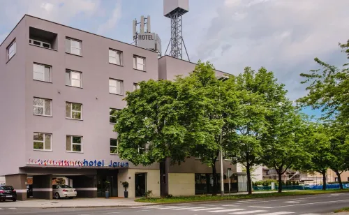 Hotel Jarun - Desayuno