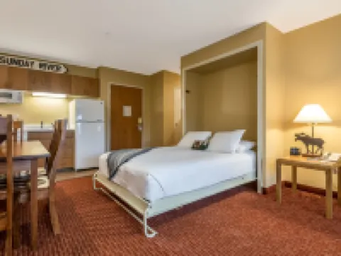 Grand Summit Hotel Hotels in Newry