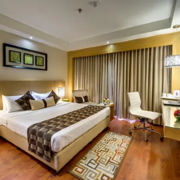 暹羅旅館-賽格內特精選系列 錫亞爾達火車站附近的飯店