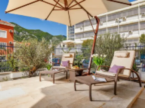 Maison W Hoteles en Dobrota