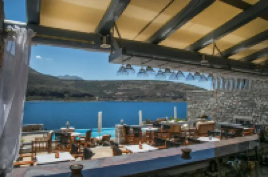 In Plo Luxury Suites