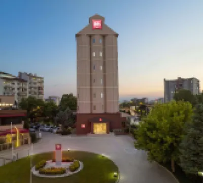 Ibis Eskisehir Hotels near Adalar