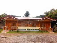 Villa Paraiso Resort & Waterpark