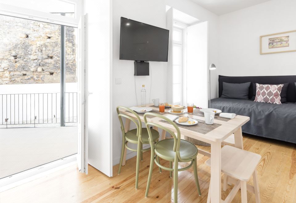 3. 리스본 서비스드..