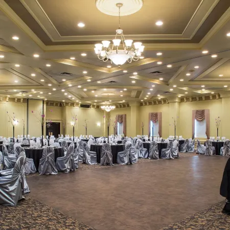 Best Western Plus Winnipeg Airport Hotel