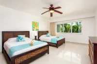 Aventuras Club Hotels in Puerto Aventuras