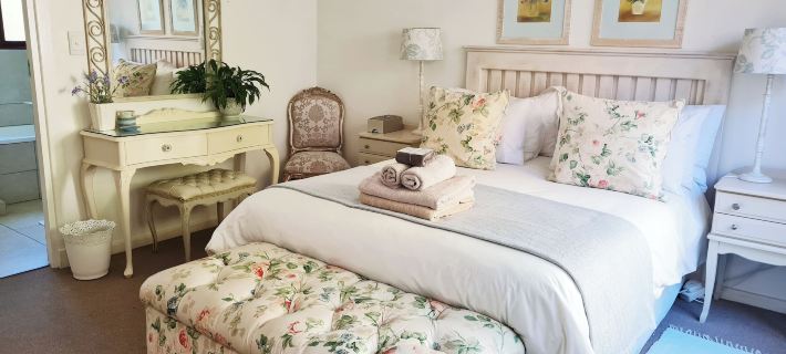 Cherry Berry Guest House Hotels in George