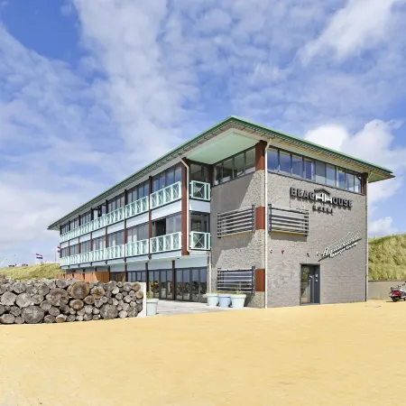 Beachhouse Hotel Отели рядом с достопримечательностью «Пляж Зандворт»