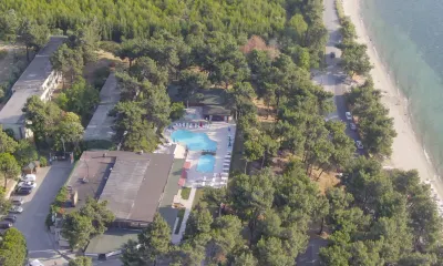 Troia Tusan Hotel Hotels in Dardanos Mahallesi