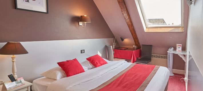 Logis Hôtel du Théâtre Hotels in Tours