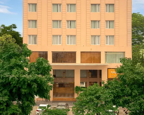 Bloom Boutique l Ranjit Avenue Hotels in Amritsar