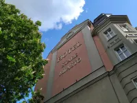 Hotel Stare Miasto Old Town - ที่มีบาร์