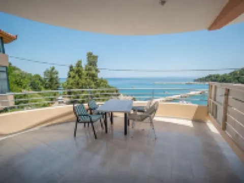 Harbour View - Oceanis Apartments Hotels in Kefallinia