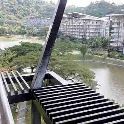 Pico de Loro Hamilo Coast Guest House Others