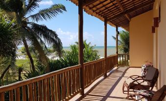 Pousada Praia Das Ondas - Pé na Areia
