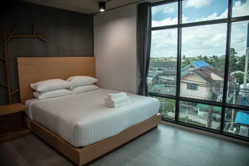 M1 Hotel Hotels in Phra Phrom