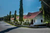 Naiharn Beach Resort Hotels in Nai Harn Strand