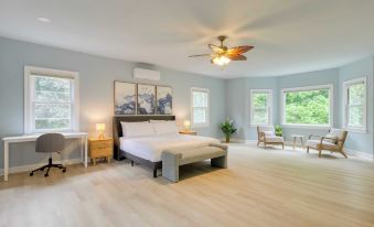 Game Farm Villa by Avantstay 10Bdr, Private Pond, Spa, Pool Family-Friendly