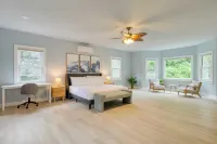 Game Farm Villa by Avantstay 10Bdr, Private Pond, Spa, Pool Family-Friendly