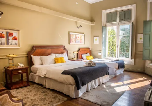 Hotel Casa Zañartu Отели рядом с достопримечательностью «Chile Tour Fun»