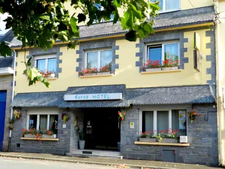 Europ'Hôtel Отели рядом с достопримечательностью «Circus In Track Stey»